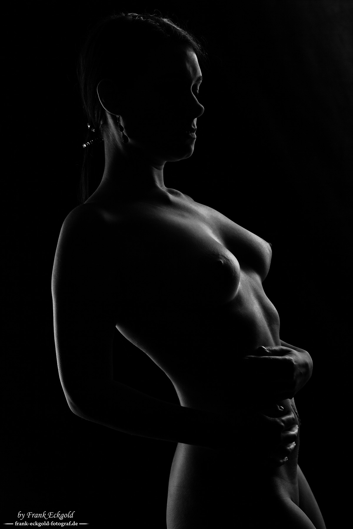 „Silent Embrace of Light“ | Lylou by Frank Eckgold