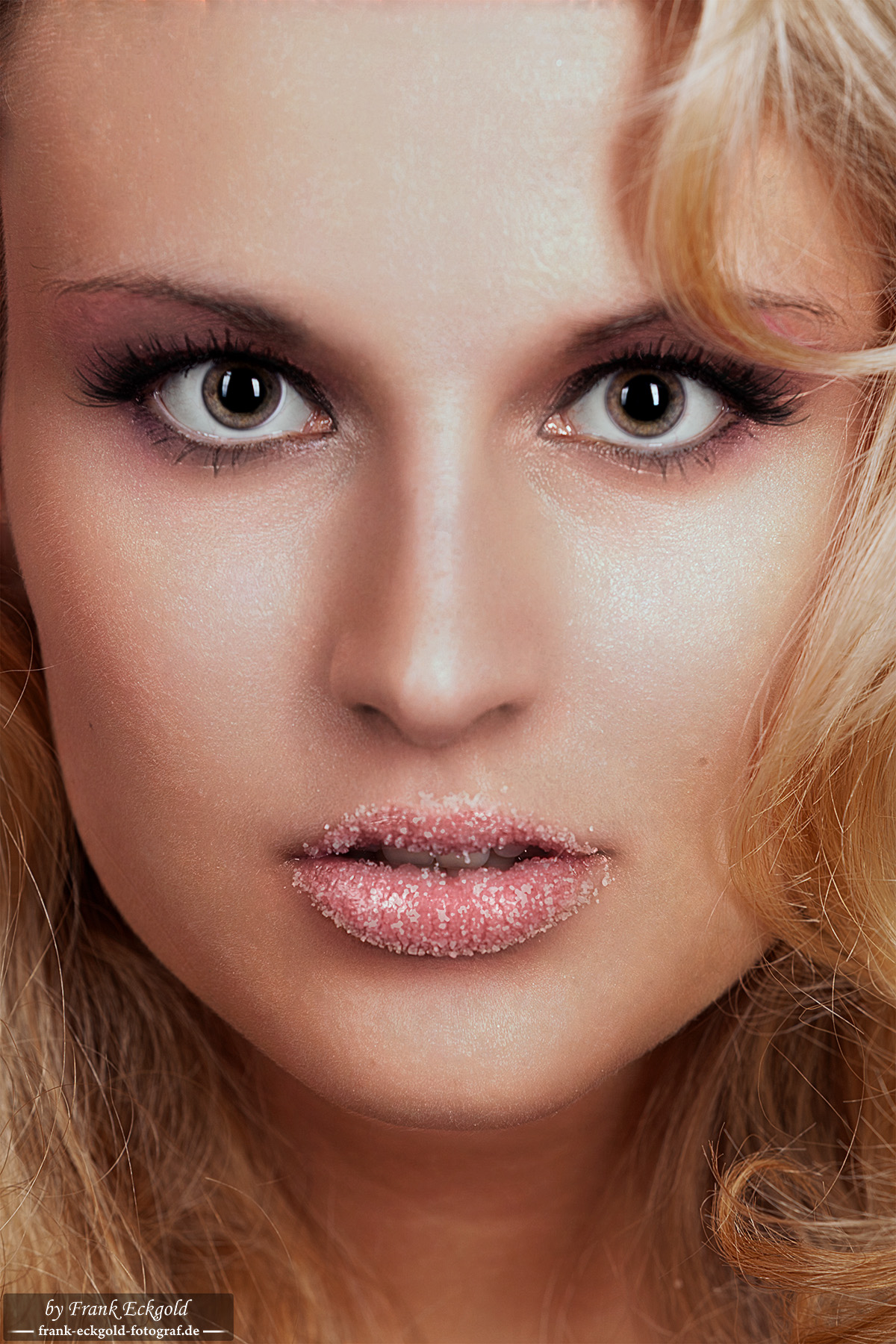 „Sugar on Silence“ | Chrissy by Frank Eckgold