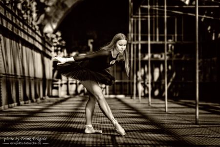 „la beauté du ballet – partie six” | Raffaela by Frank Eckgold