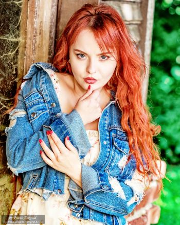 „down by the cabin” | Marta by Frank Eckgold „down by the cabin” | Marta by Frank Eckgold