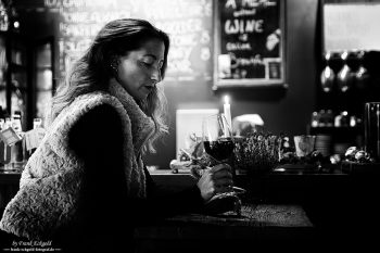 „an evening in the wine bar” | Nadine S. by Frank Eckgold „an evening in the wine bar” | Nadine S. by Frank Eckgold