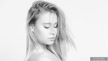 "soft silence" | Raffaela W. by Frank Eckgold "soft silence" | Raffaela W. by Frank Eckgold