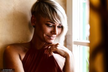 „a happy moment” | TotalBlue by Frank Eckgold „a happy moment” | TotalBlue by Frank Eckgold