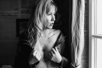 „a wistful look out of the window“ | Unchangeable by Frank Eckgold „a wistful look out of the window“ | Unchangeable by Frank Eckgold