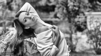 „afternoon, over in the park” | Josephin by Frank Eckgold „afternoon, over in the park” | Josephin by Frank Eckgold