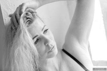 „a bright shine“ | Kristin Roca by Frank Eckgold „a bright shine“ | Kristin Roca by Frank Eckgold