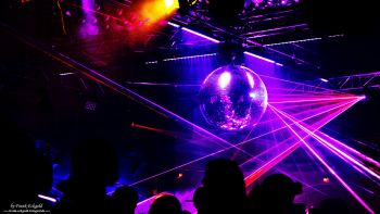 Party bei „Ante Perry & Friends“ by Frank Eckgold Party bei „Ante Perry & Friends“ by Frank Eckgold