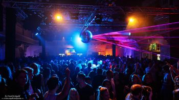 Party bei „Ante Perry & Friends“ by Frank Eckgold Party bei „Ante Perry & Friends“ by Frank Eckgold