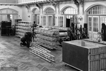 Aufbau der Party-Location für „Ante Perry & Friends“ by Frank Eckgold Aufbau der Party-Location für „Ante Perry & Friends“ by Frank Eckgold