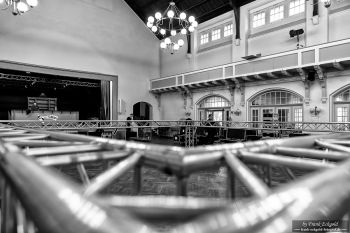 Aufbau der Party-Location für „Ante Perry & Friends“ by Frank Eckgold Aufbau der Party-Location für „Ante Perry & Friends“ by Frank Eckgold