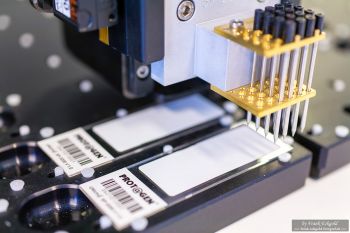 Aufnahmen aus einem Labor by Frank Eckgold Aufnahmen aus einem Labor by Frank Eckgold