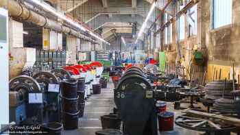 Aufnahmen aus einem Fimenportrait by Frank Eckgold Aufnahmen aus einem Fimenportrait by Frank Eckgold