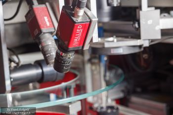 Aufnahmen aus einem Fimenportrait by Frank Eckgold Aufnahmen aus einem Fimenportrait by Frank Eckgold