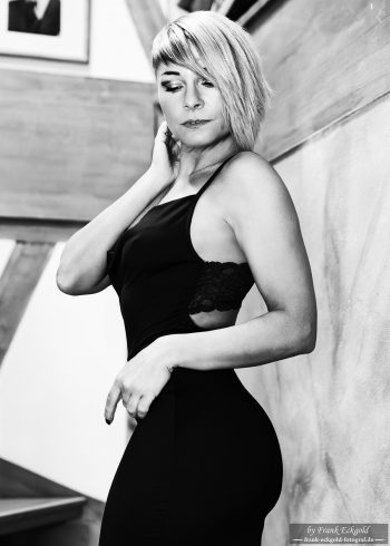 „stepping up the stair“ | TotalBlue by Frank Eckgold „stepping up the stair“ | TotalBlue by Frank Eckgold