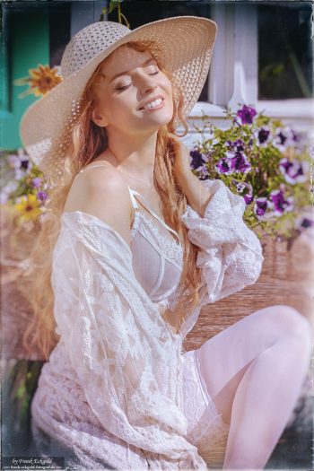 „autumn sunlight“ | Marta by Frank Eckgold „autumn sunlight“ | Marta by Frank Eckgold