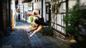 „Bewegte Stille“ | Raffaela W. by Frank Eckgold „Bewegte Stille“ | Raffaela W. by Frank Eckgold