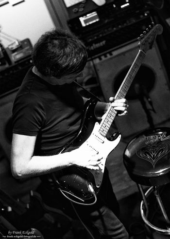 „Stephan Köthe (Guitar) – Grand Plaisir“ by Frank Eckgold „Stephan Köthe (Guitar) – Grand Plaisir“ by Frank Eckgold