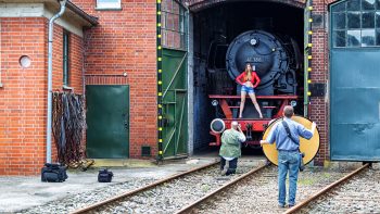 „Aus einem Workshop im Eisenbahnmuseum Dieringhausen“ by Frank Eckgold „Aus einem Workshop im Eisenbahnmuseum Dieringhausen“ by Frank Eckgold