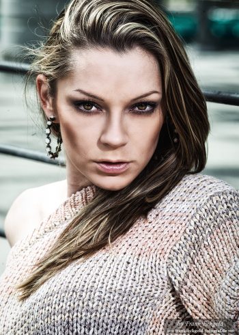 „Quiet Gravity“ | Christin B. by Frank Eckgold „Quiet Gravity“ | Christin B. by Frank Eckgold