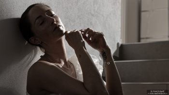 „Between Stillness and Breath“ | Nadine S. by Frank Eckgold „Between Stillness and Breath“ | Nadine S. by Frank Eckgold