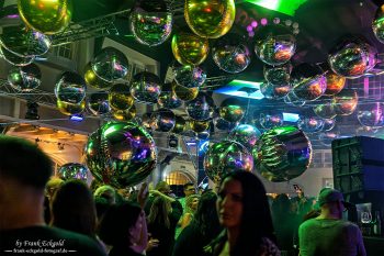 Ante Perry & Friends - Glitter & Groove by Frank Eckgold Ante Perry & Friends - Glitter & Groove by Frank Eckgold