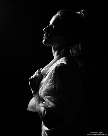 „Embrace the Light“ | Marina W. by Frank Eckgold „Embrace the Light“ | Marina W. by Frank Eckgold