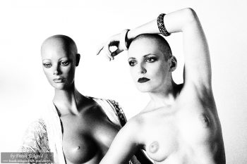 „Echo of Form“ | Karolina by Frank Eckgold „Echo of Form“ | Karolina by Frank Eckgold