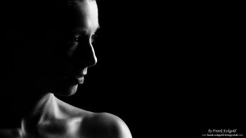„Silent Distance“ | Juliette Desens by Frank Eckgold „Silent Distance“ | Juliette Desens by Frank Eckgold
