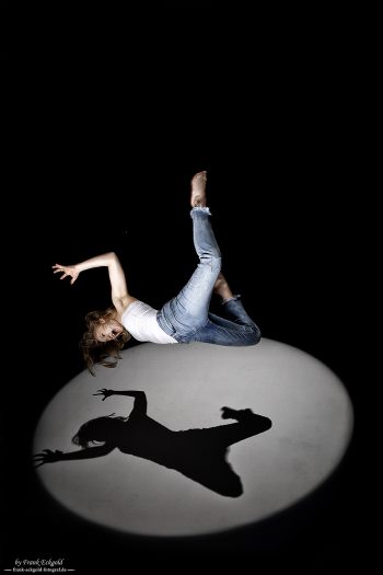 „Downfall“ | Raffaela W. by Frank Eckgold „Downfall“ | Raffaela W. by Frank Eckgold