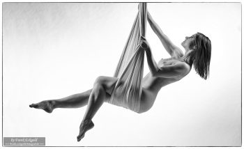 "Weightless Grace" | Melisa Mendini by Frank Eckgold