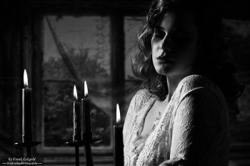 "Between the Flames" | Le_fay_Niniane by Frank Eckgold