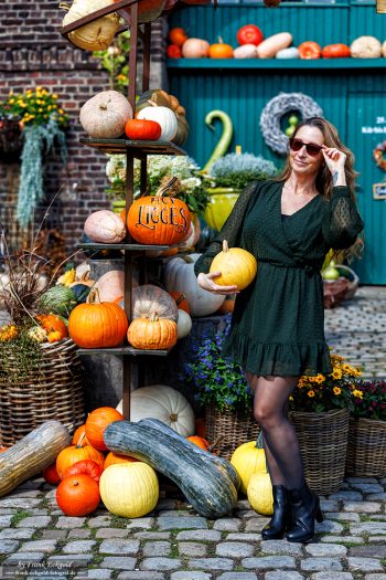 "Pumpkin State of Mind" | Nadine P. by Frank Eckgold "Pumpkin State of Mind" | Nadine P. by Frank Eckgold