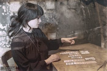 "The Next Move" | Le_fay_Niniane by Frank Eckgold